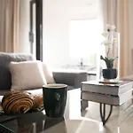 Belle Suites Riverside