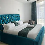 Aramis Apartment