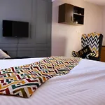 Race Course Gardens Apartments