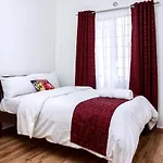 Cozy Two-Br Apartment In Tatu City