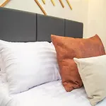 Pura Vida Stays - Wellivia Suites