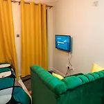 Comfy Haven -Rustic Studio Apartment In Donholm