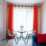 The Bliss - Lovely 1 Bedroom Apartment Located Near Trm Mall
