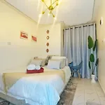 Samuel\'S Place Buru Buru