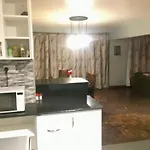 Private Room In Townhouse, Kilimani.