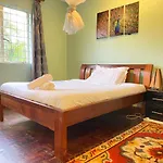 Private Room In Townhouse, Kilimani.