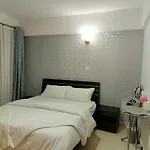 Dream View Apartment Near Safari Park Hotel