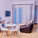 Shiloh Homes-Studio
