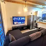 Jazzawanda Forest Retreat