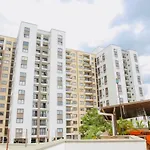 Armonia 2 Bdrm Apt/Gym/Poolview/Wi-Fi/Netflix