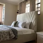 Cossy P 3Bedroom Apartment