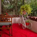 Elegant Touch Home - 2 Bedroom House In Karen
