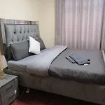 Serene Apartment In The Suburbs