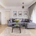 Riverside Square 2 Bedroom By Yourhost, Nairobi