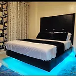 Studio 4 Ngara