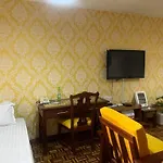Lux Suites Lantana Apartments
