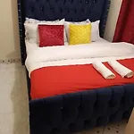 Lux Suites Meridian Court Apartments