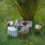 Perfectus Hotel & Gardens