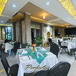 Perfectus Hotel & Gardens