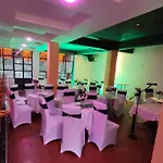 Sterleon Hotel Riverside