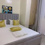 Roses Suites