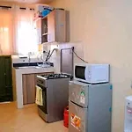 Lovely One Bedroom Lumumba Drive - Trm