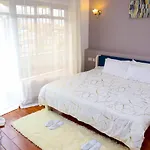 Sturdy Stays Kahawa West