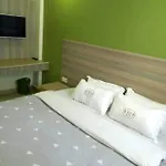 Hotel Mercury