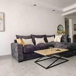 Stay La Vie Homes