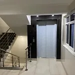 Neema Executive Suites Near Junction Mall With Balcony