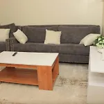 Affordable 2Br With 3 Beds Near Yaya