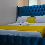 Definitehomes1 - Fully Furnished Studio With A Rooftop Restaurant Near Jkia Airport, Downtown Nairobi