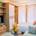 Cozy Studio At Goldpark Kilimani By Lulu Homes