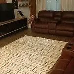 Roseville Apartment
