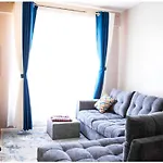 Anne\'S Luxurious Thindigua Apartment