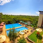 Olsupat Lodge