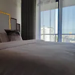 Executive One Bed With Balcony Gym Netflix