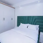 Skyline Splendor With City Views, Mini Golf, Spa And Restaurant In Kilimani Nairobi