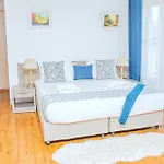Casa Misa Riverside Duplex
