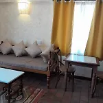 Woodmere Grand Hotel & Serviced Apartments