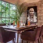 The Jungle Oasis With Heated Pool