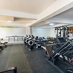 Staroot Apartment Next To Yaya Center Mall-Kilimani