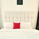 Luxurious Newly Fully Furnished Apartment