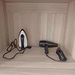 Modern 1Br Apartment With Stunning City Views - Free Parking & Wifi