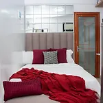 Gweth Studio Apartment