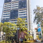 Shelly\'S Suites-Westlands Studio Apt In Escada