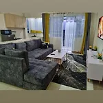 Elegant One Bedroom Garden Estate