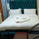 Luxurious Small Studio Kaisa Gardens Kileleshwa