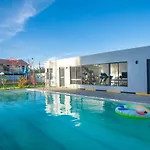 Polar Homes 2