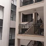 Kings And Queens Airbnb With Wi-Fi Near Jkia Airport.